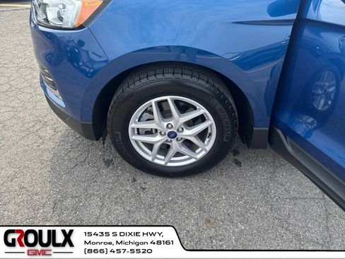 Used 2022 Ford Edge SEL w/ Convenience Package image 18