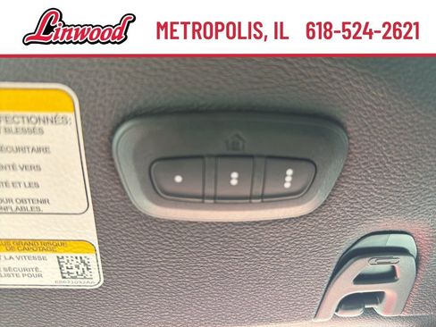 Used 2025 Jeep Wrangler Sport AWD/4WD image 22
