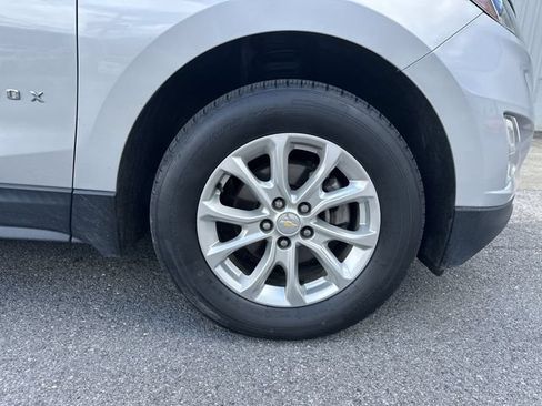 Used 2018 Chevrolet Equinox LS AWD/4WD image 20