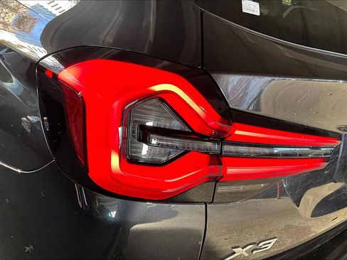 Used 2024 BMW X3 sDrive30i w/ Convenience Package image 28