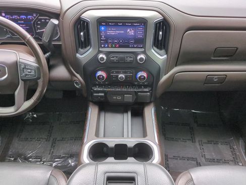 Used 2022 GMC Sierra 2500 Denali AWD/4WD image 15