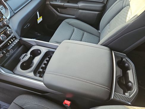 New 2026 RAM 1500 Big Horn w/ Night Edition image 34