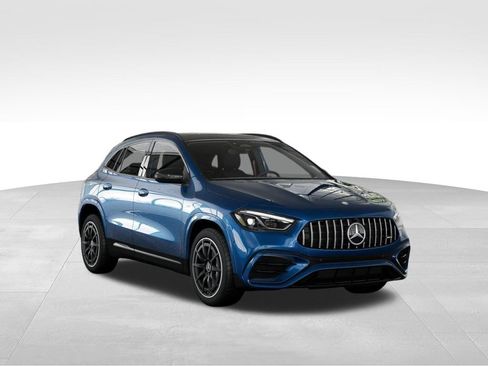 Used 2025 Mercedes-Benz GLA 35 AMG 4MATIC image 10