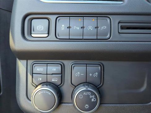 Used 2021 Chevrolet Tahoe LT image 22