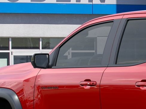 New 2026 Chevrolet Colorado ZR2 w/ Technology Package image 13