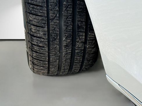 Used 2019 Mercedes-Benz C 300 Sedan w/ Premium Package image 42