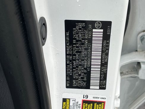 Used 2025 Toyota Camry LE image 28