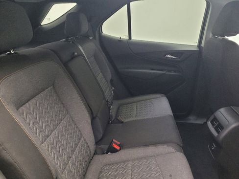 Used 2022 Chevrolet Equinox LT FWD image 19
