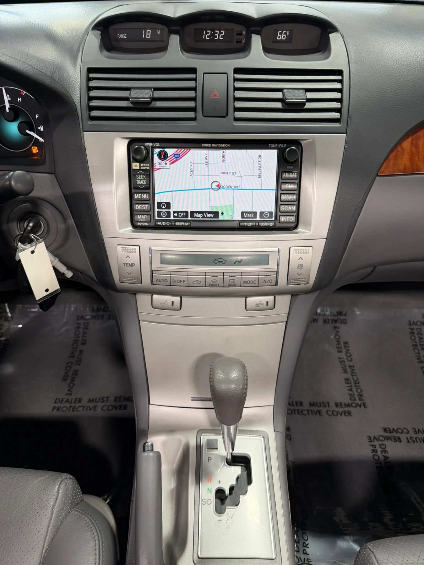 Used 2008 Toyota Solara SLE FWD image 3
