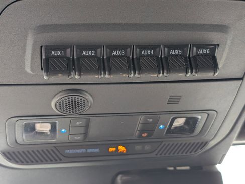 Used 2024 Ford Bronco Wildtrak image 34