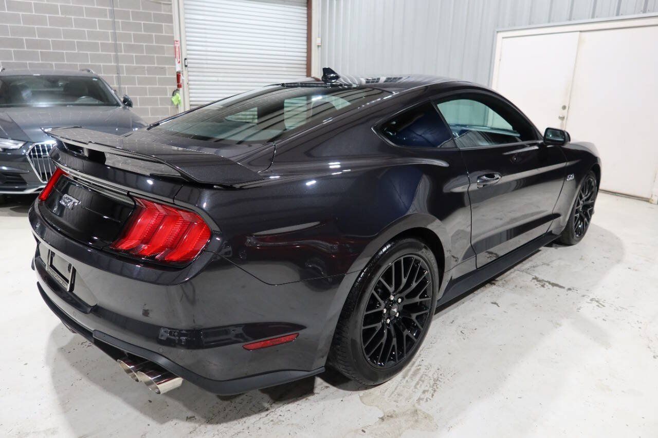 Used 2022 Ford Mustang GT w/ GT Performance Package RWD image 5