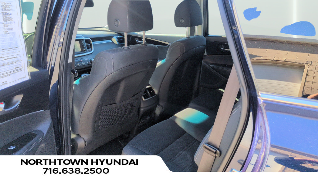Used 2020 Kia Sorento LX FWD image 33