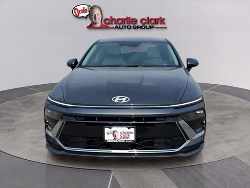 Used 2025 Hyundai Sonata SEL FWD image 8