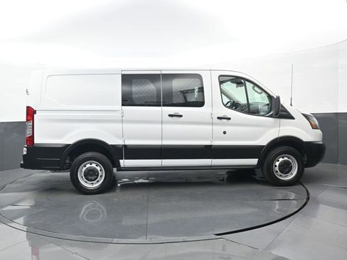 Used 2019 Ford Transit 250 130 Low Roof image 2
