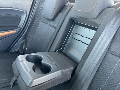 Used 2021 Ford EcoSport SE w/ SE Convenience Package image 26