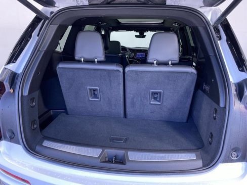 Certified 2024 Cadillac XT6 Premium Luxury w/ Technology Package FWD image 16