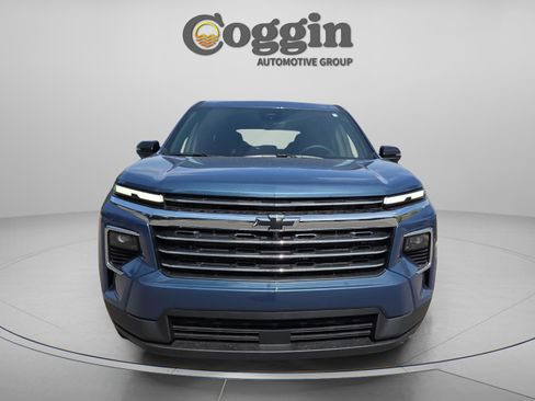 New 2026 Chevrolet Traverse LT w/ Driver Confidence Package FWD image 8