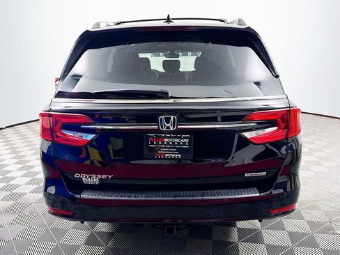 Used 2023 Honda Odyssey Touring image 6