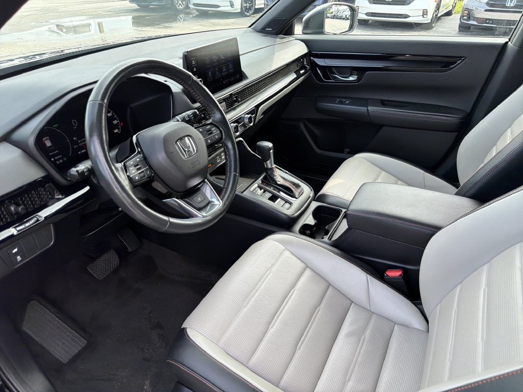 Used 2024 Honda CR-V Sport Touring image 19