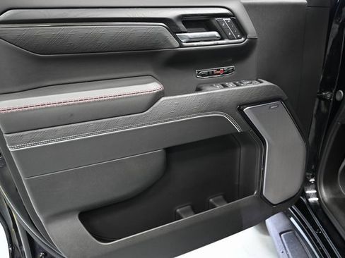 Used 2024 GMC Sierra 1500 AT4X image 30