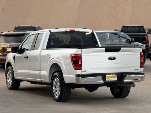 Used 2022 Ford F150 XLT w/ Trailer Tow Package image 5