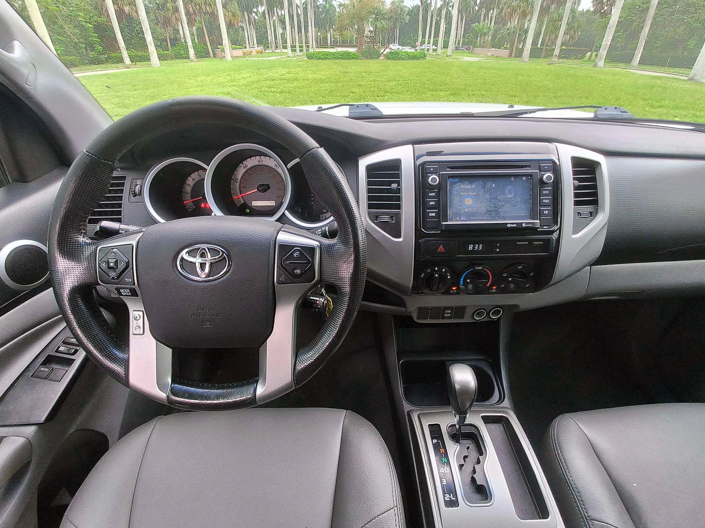 Used 2014 Toyota Tacoma PreRunner w/ SR5 Package RWD image 6