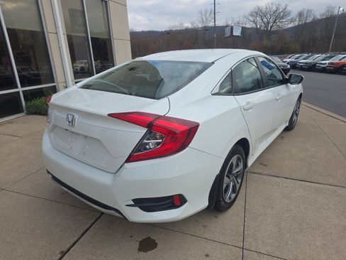 Used 2019 Honda Civic LX image 5