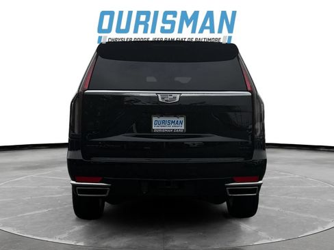Used 2021 Cadillac Escalade Premium Luxury w/ LPO, Illumination Package AWD/4WD image 5