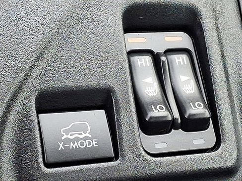 Used 2023 Subaru Crosstrek 2.5i Limited w/ Moonroof Package image 25