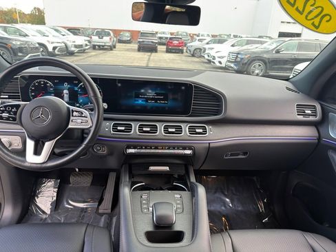 Used 2022 Mercedes-Benz GLE 350 4MATIC w/ Premium Package image 14
