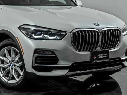 Used 2021 BMW X5 xDrive40i w/ Convenience Package AWD/4WD image 2