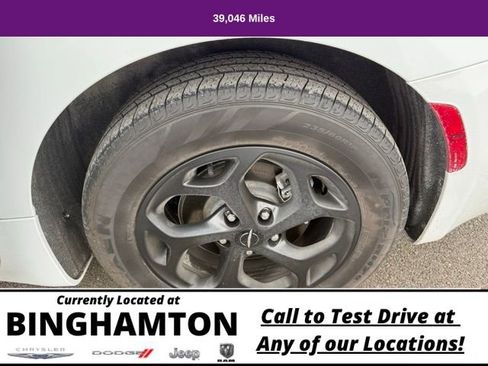 Used 2023 Chrysler Pacifica Limited w/ S Appearance Package image 22