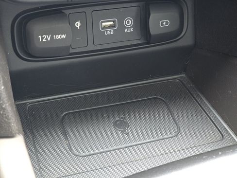 Used 2020 Hyundai Santa Fe SEL w/ Convenience + Premium Package image 8