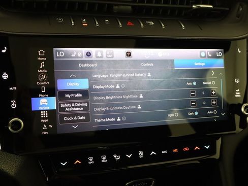 New 2026 Jeep Grand Cherokee L Limited AWD/4WD image 37