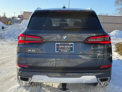 Used 2022 BMW X5 xDrive45e image 4