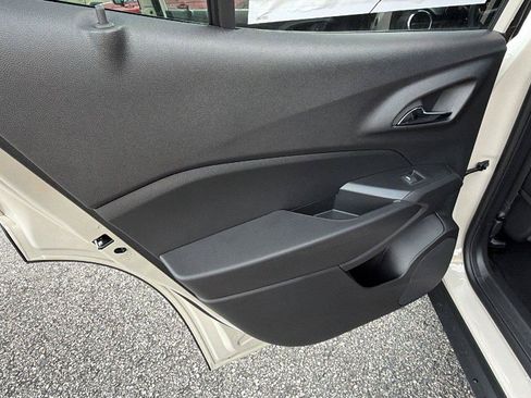 New 2026 Chevrolet Trax RS w/ Driver Confidence Package FWD image 18