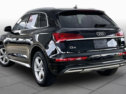 Used 2023 Audi Q5 2.0T Premium w/ Convenience Package AWD/4WD image 12