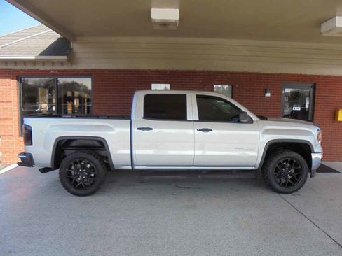 Used 2014 GMC Sierra 1500 2WD Crew Cab image 2