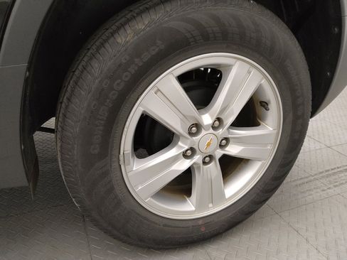 Used 2021 Chevrolet Trax LS w/ Tint and Cruise Package FWD image 31