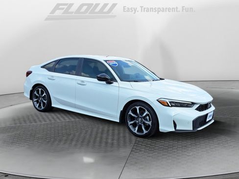 Used 2025 Honda Civic Sport Touring image 1