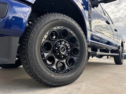 New 2026 Ford F250 Lariat w/ Black Appearance Package image 50