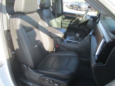 Used 2024 GMC Sierra 1500 Denali w/ Denali Reserve Package AWD/4WD image 24