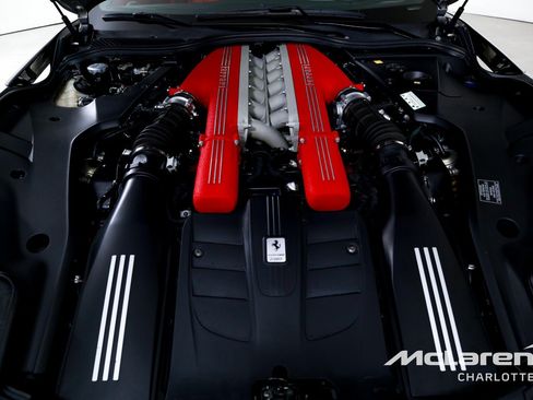 Used 2016 Ferrari F12 Berlinetta RWD image 21