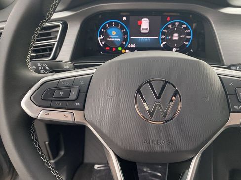 New 2026 Volkswagen Atlas Cross Sport SE image 20