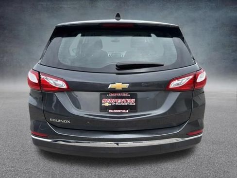 Used 2018 Chevrolet Equinox LS FWD image 8