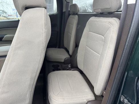 Used 2015 GMC Canyon SLE w/ SLE Convenience Package image 8