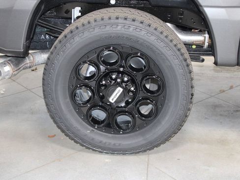 New 2026 Ford F250 Lariat w/ Black Appearance Package image 16