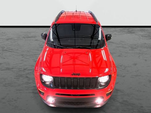 Used 2022 Jeep Renegade Altitude w/ Convenience Group AWD/4WD image 6
