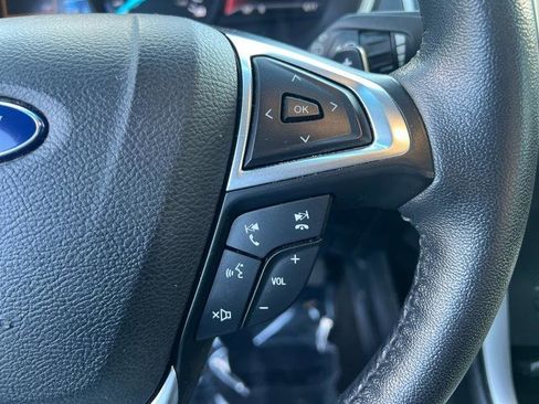 Used 2016 Ford Edge SEL w/ Equipment Group 201A AWD/4WD image 20