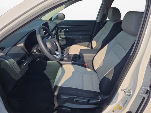 Used 2026 Honda CR-V LX image 9